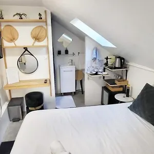 https://chambre-bed-breakfast-plage-50m-residence.inbrittany.com